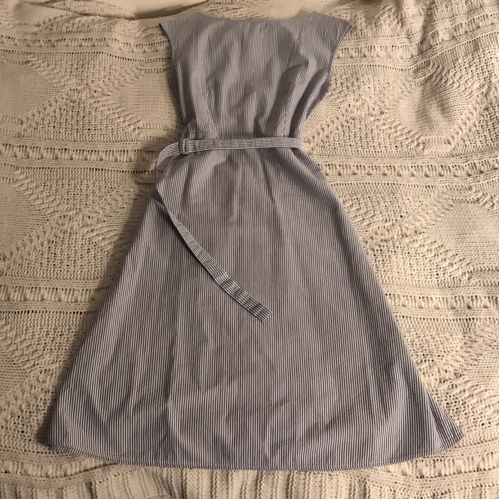 Uniqlo sleeveless striped linen dress
